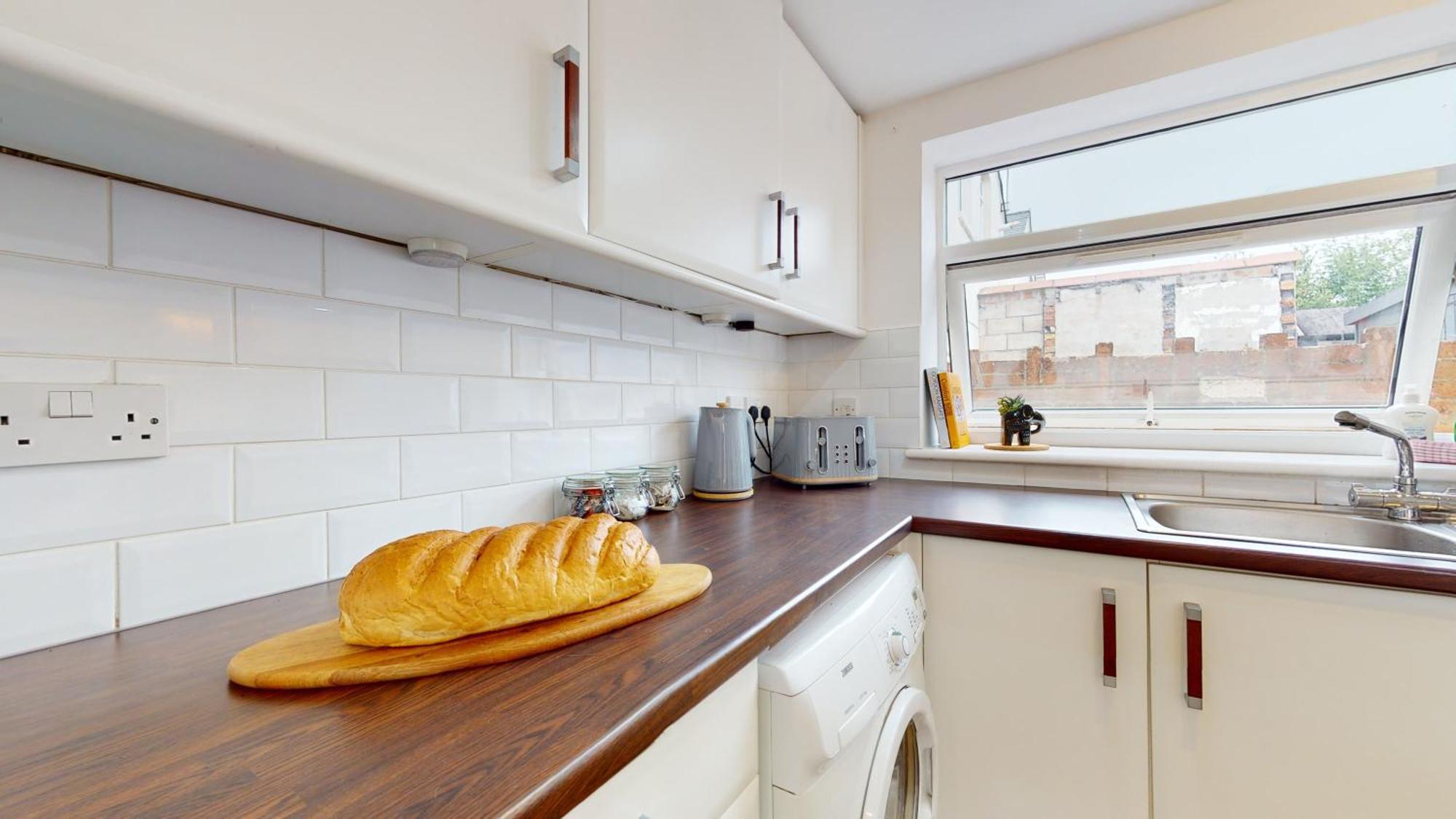 Cosy Cardiff Apartment And Patio ภายนอก รูปภาพ