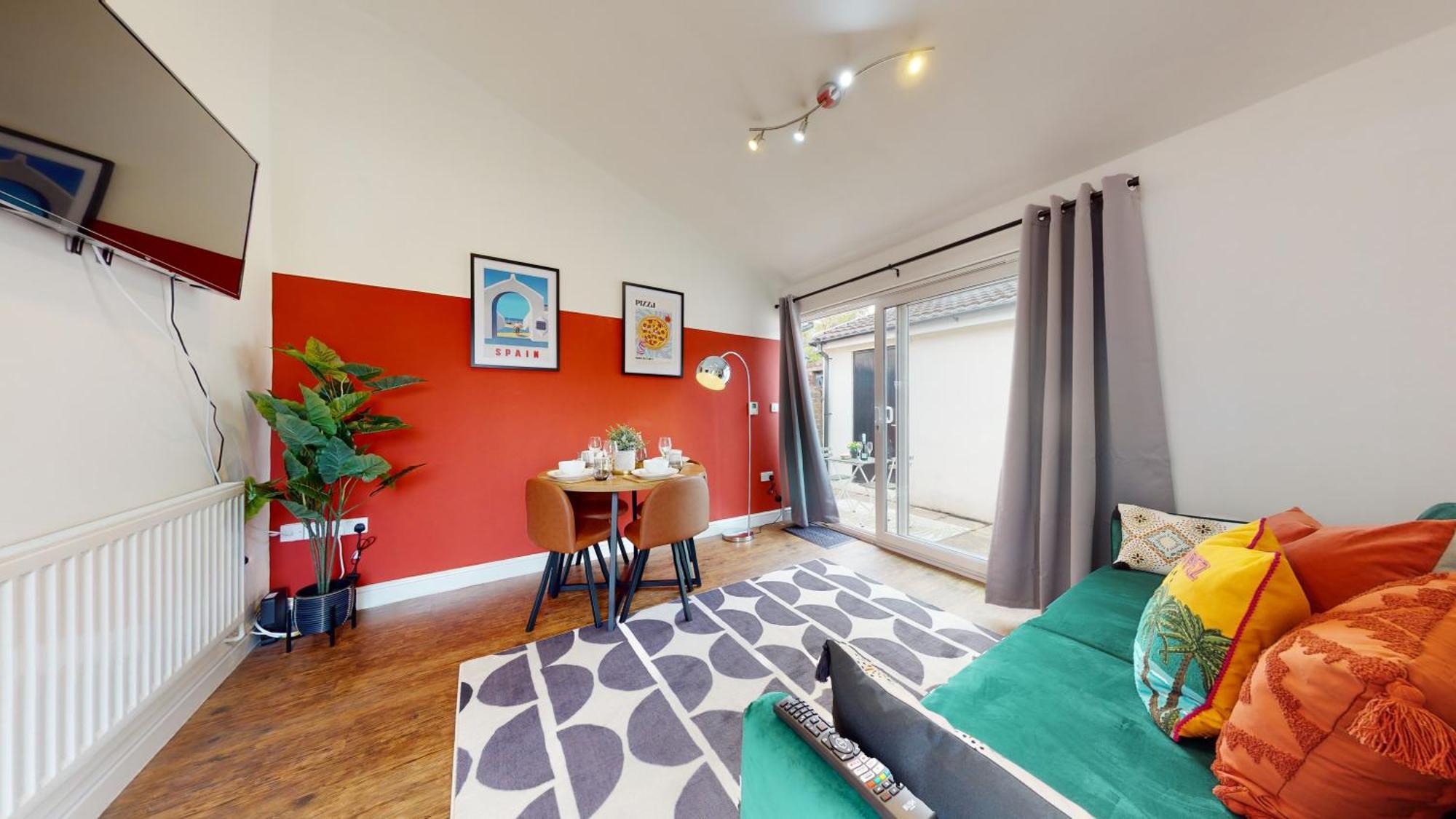 Cosy Cardiff Apartment And Patio ภายนอก รูปภาพ