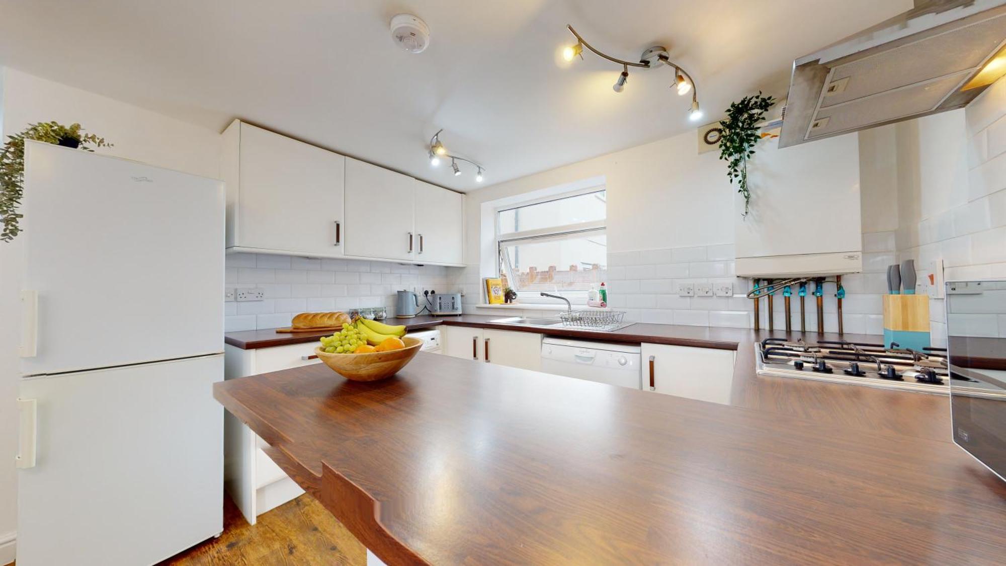 Cosy Cardiff Apartment And Patio ภายนอก รูปภาพ