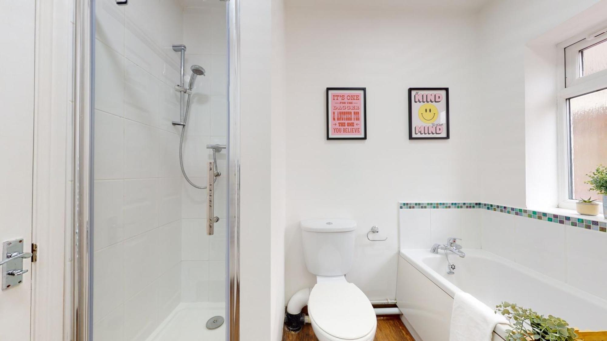 Cosy Cardiff Apartment And Patio ภายนอก รูปภาพ