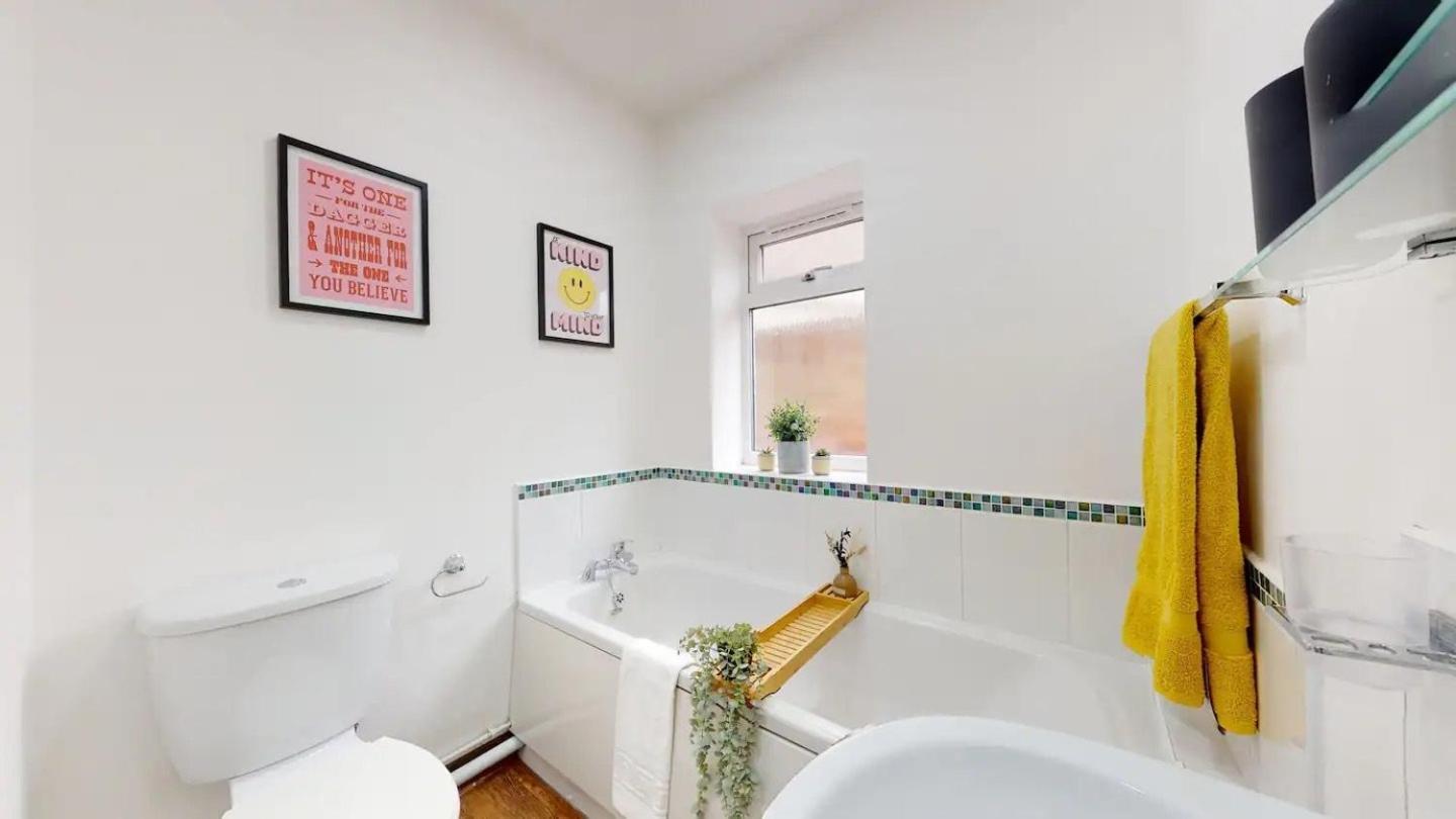 Cosy Cardiff Apartment And Patio ภายนอก รูปภาพ